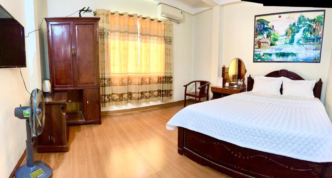 Van Anh Hotel โหน่ยบ่าย ภายนอก รูปภาพ