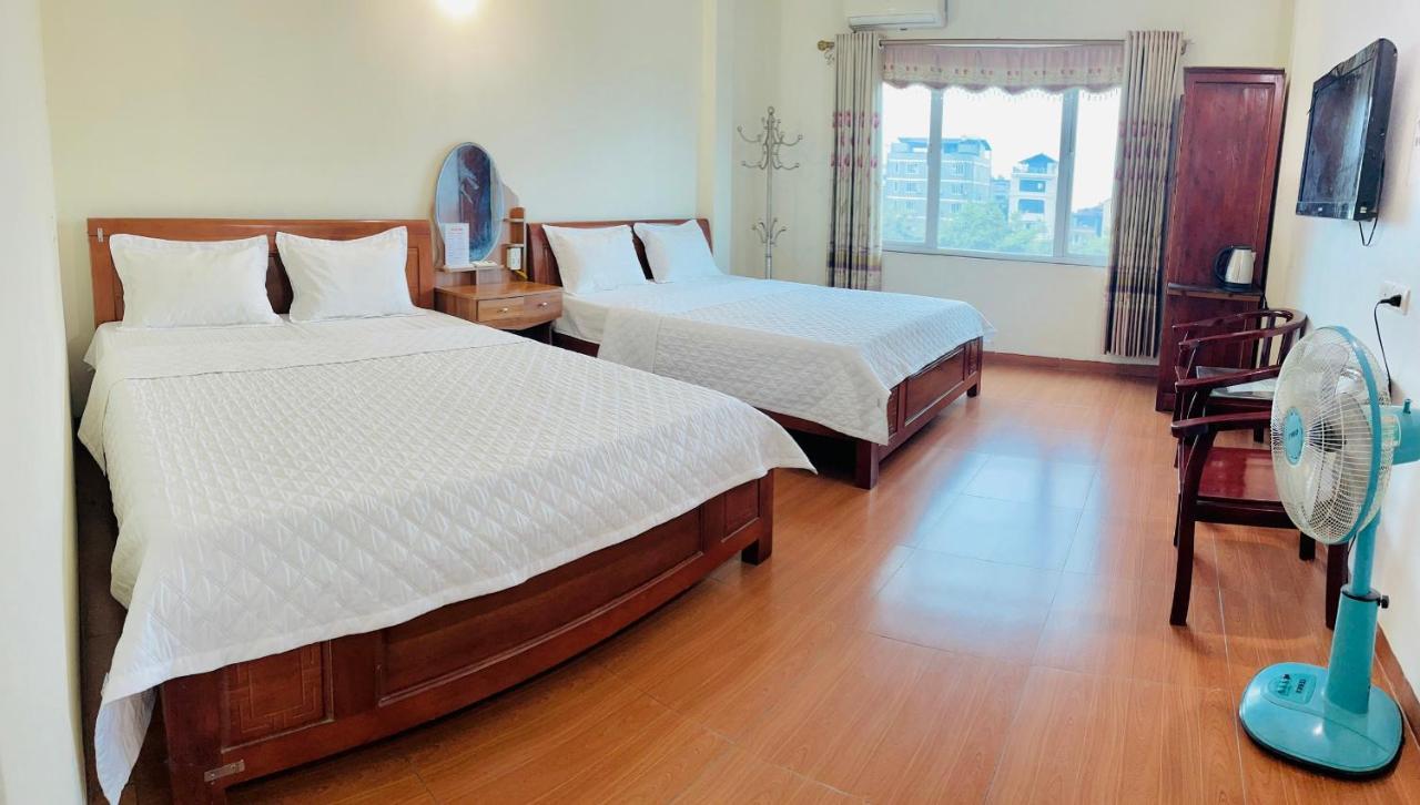 Van Anh Hotel โหน่ยบ่าย ภายนอก รูปภาพ