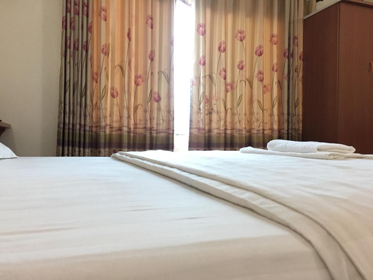 Van Anh Hotel โหน่ยบ่าย ภายนอก รูปภาพ